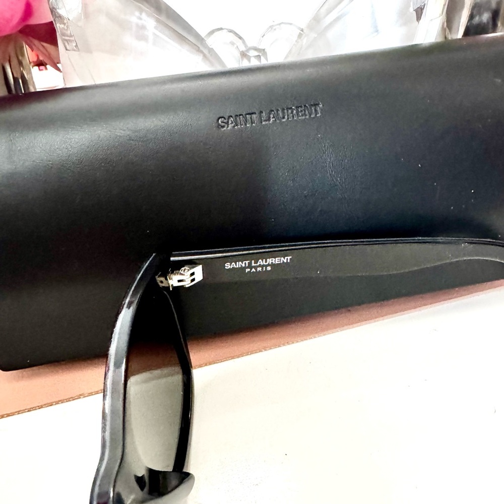 Saint Laurent Heart Frame Sunglasses - Picture 6 of 8
